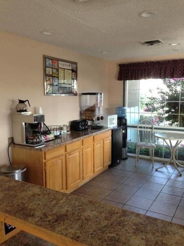 Knights Inn Motel グランツ・パス エクステリア 写真